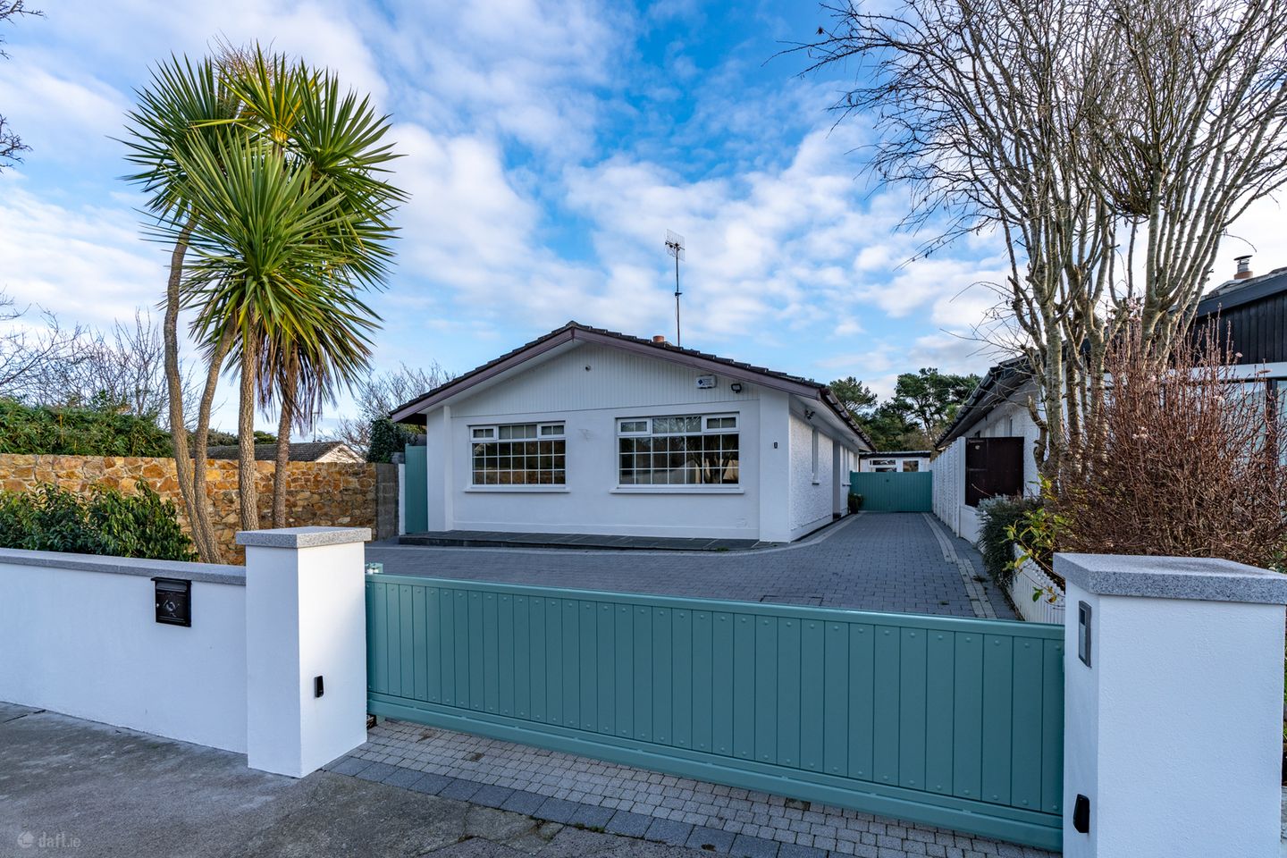 1 Woodcliff Heights, Howth, Dublin 13, D13W089