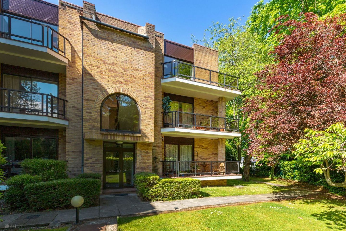 Apartment 15, The Elms, Mount Merrion Avenue, Stillorgan, Co. Dublin, A94HX60