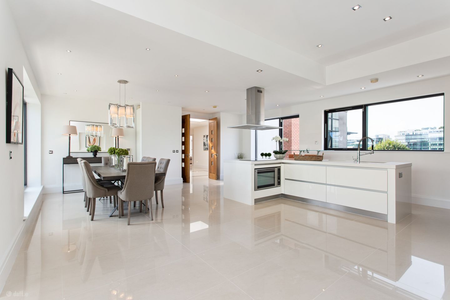 Apartment 22, Lansdowne Wood, Lansdowne Road, Ballsbridge, Dublin 4, D04F680