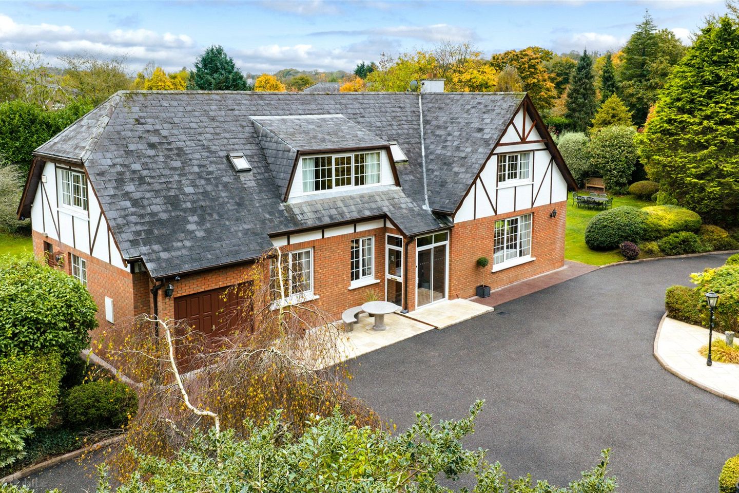 Rossdargle, Greybrook, Waterfall, Cork, T12HN5Y