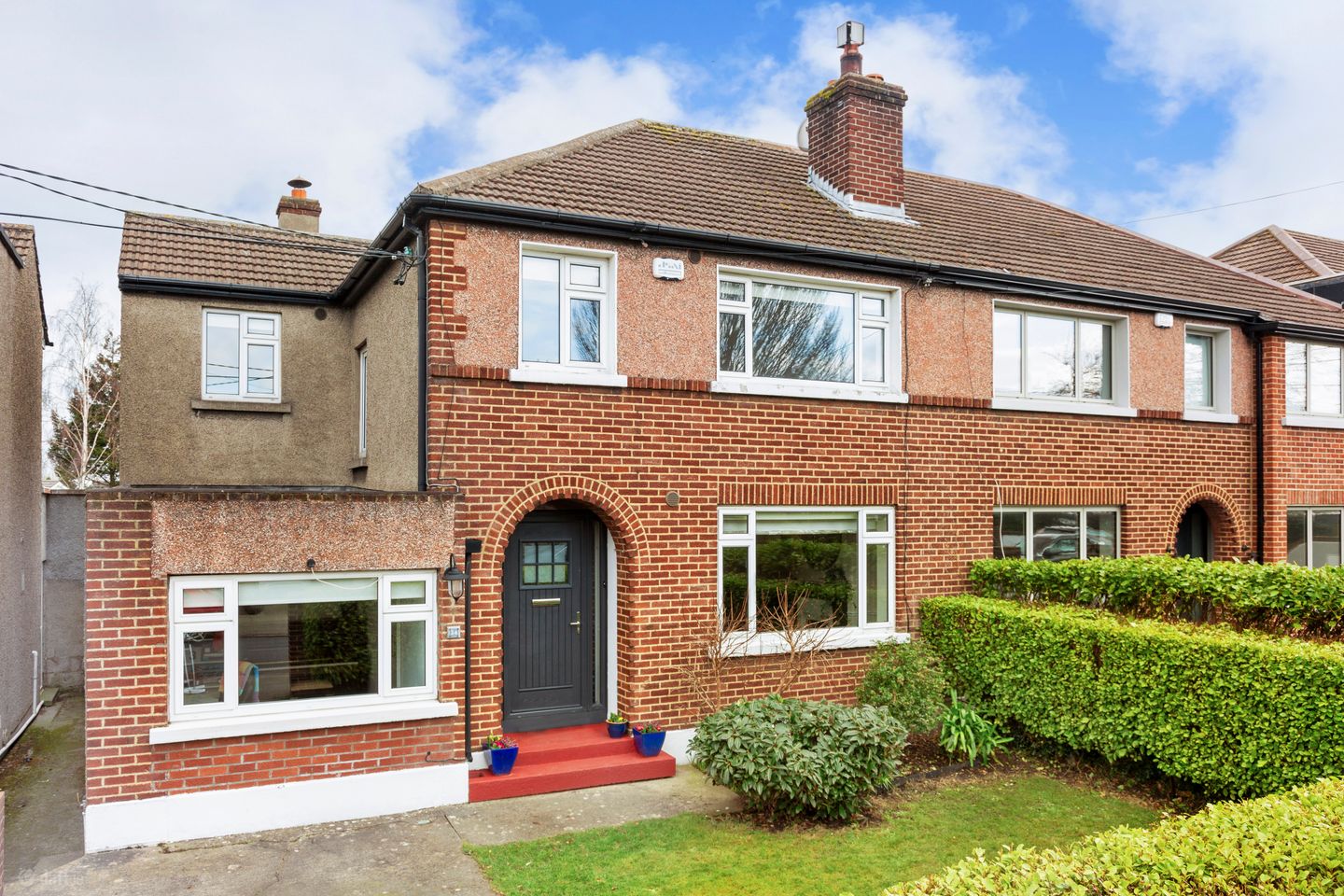 34 Nutgrove Park, Clonskeagh, Dublin 14, D14YN24