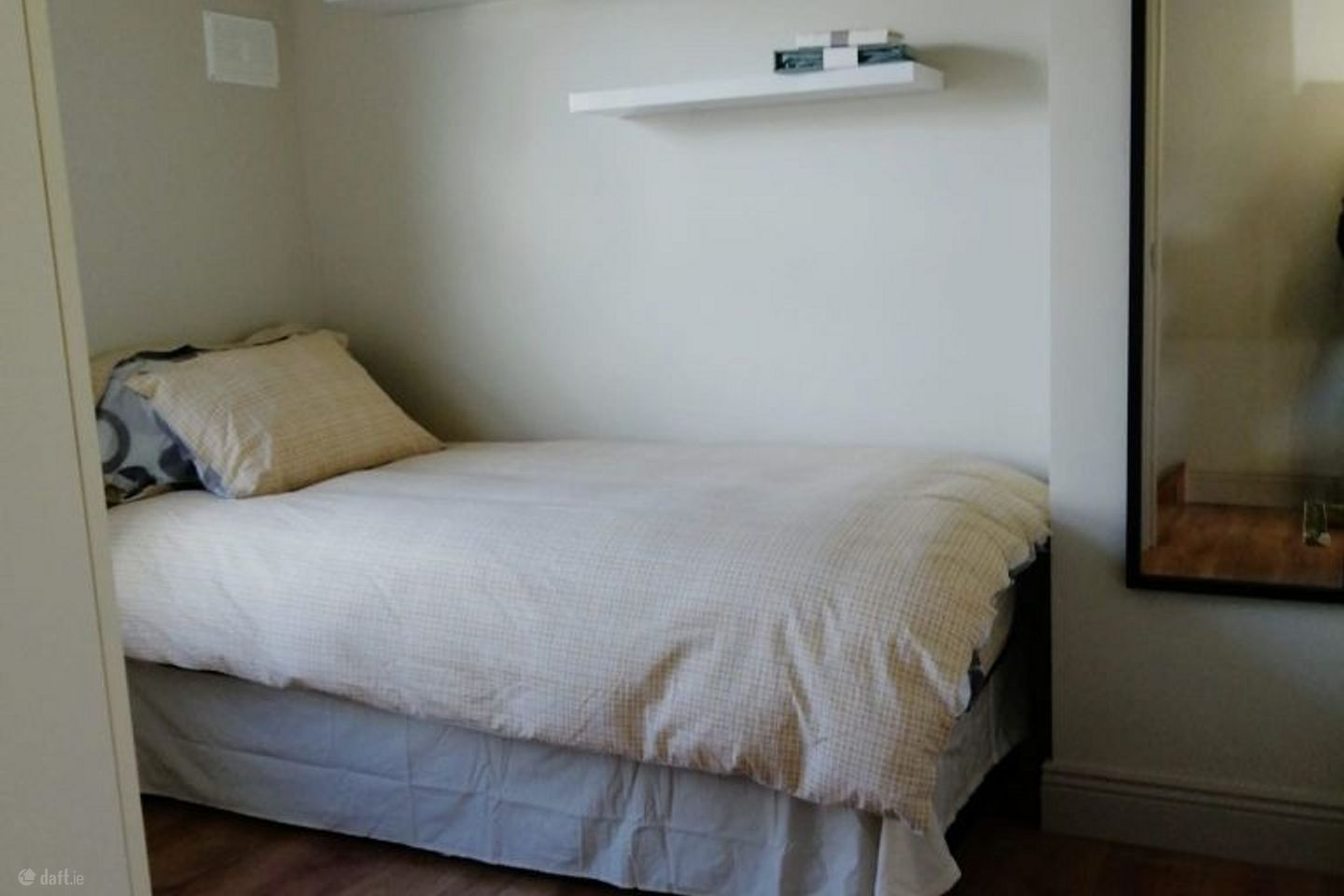 Cambridge Square, Irishtown, Dublin 4