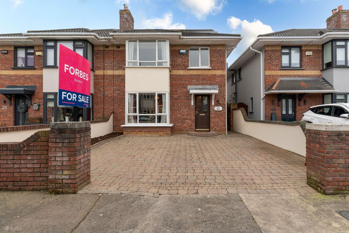 Deba, 25 Saint David Wood, Artane, Dublin 5, D05Y6C3