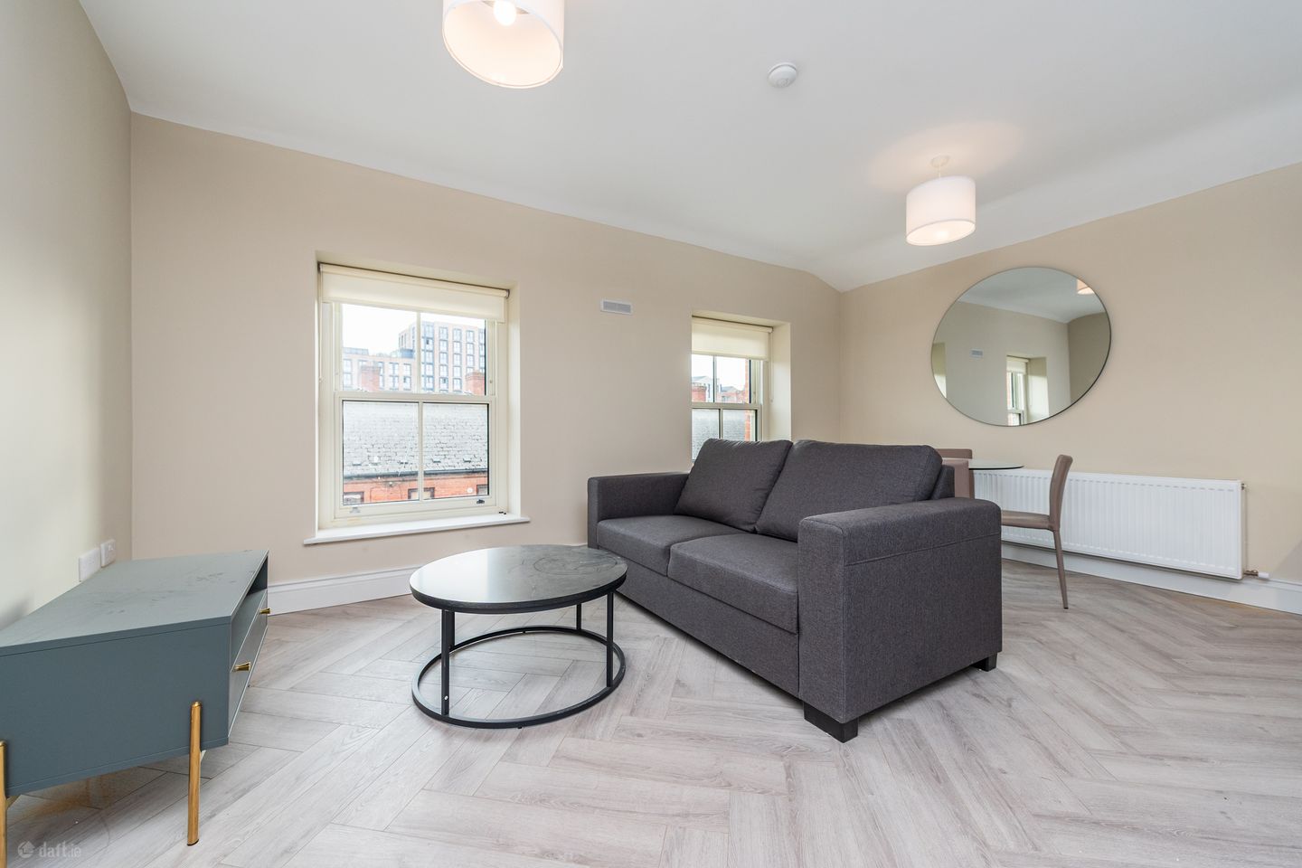 29/30 The Coombe, Dublin 8