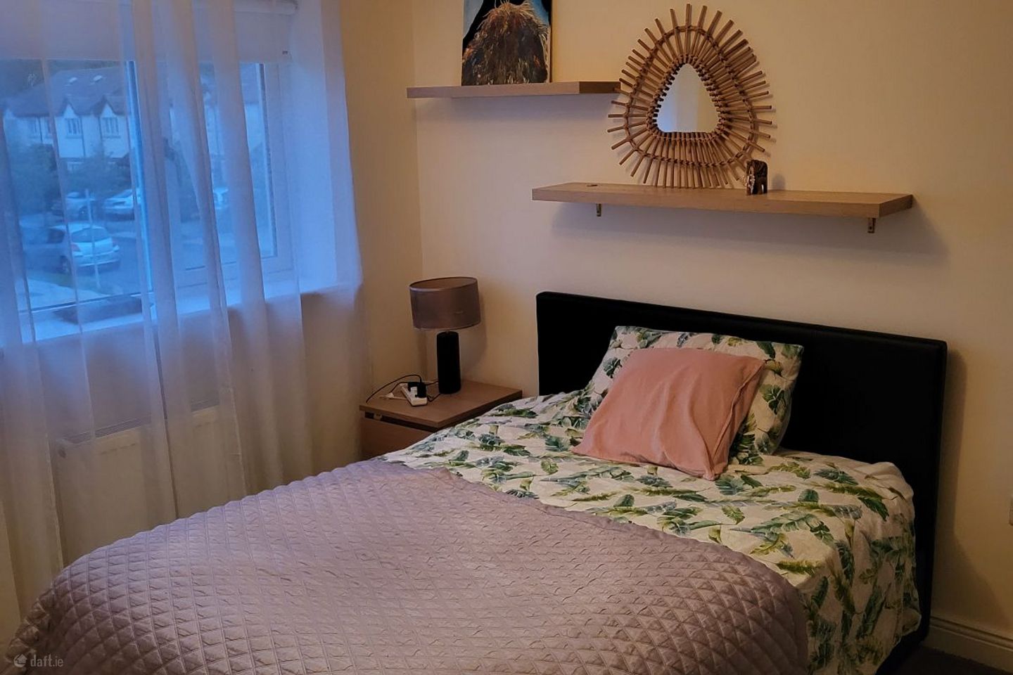 Kill, close to Naas,co.Kildare 550 Monday to Friday, 800Monthly for single person , Kill, Co. Kildare