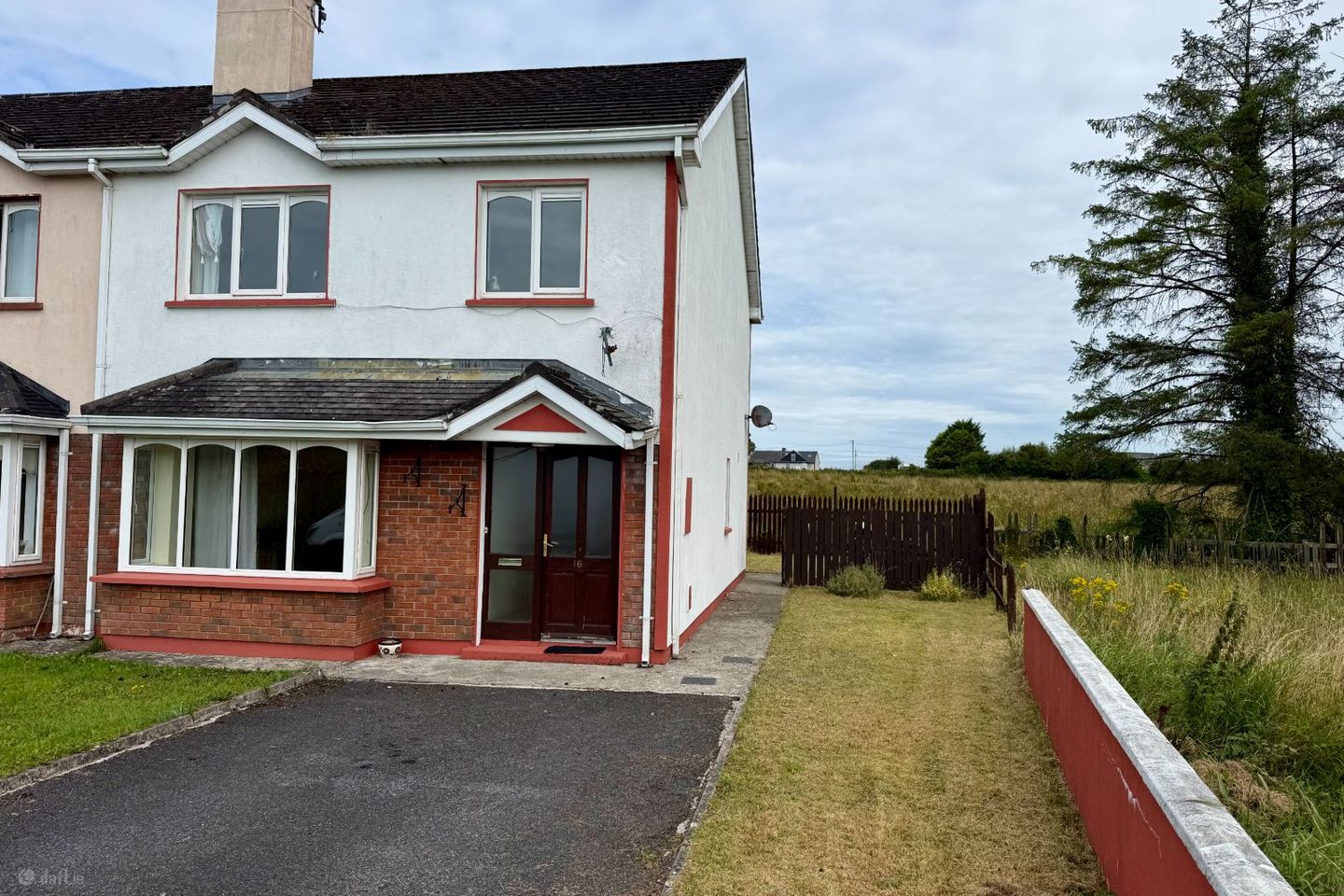 16 Cherryvale, Ballyhaunis, Ballyhaunis, Co. Mayo, F35CX82