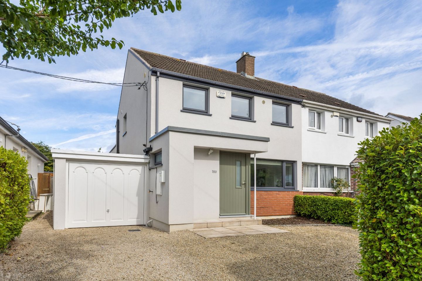180 Meadow Grove, Dundrum, Dublin 16, D16V966
