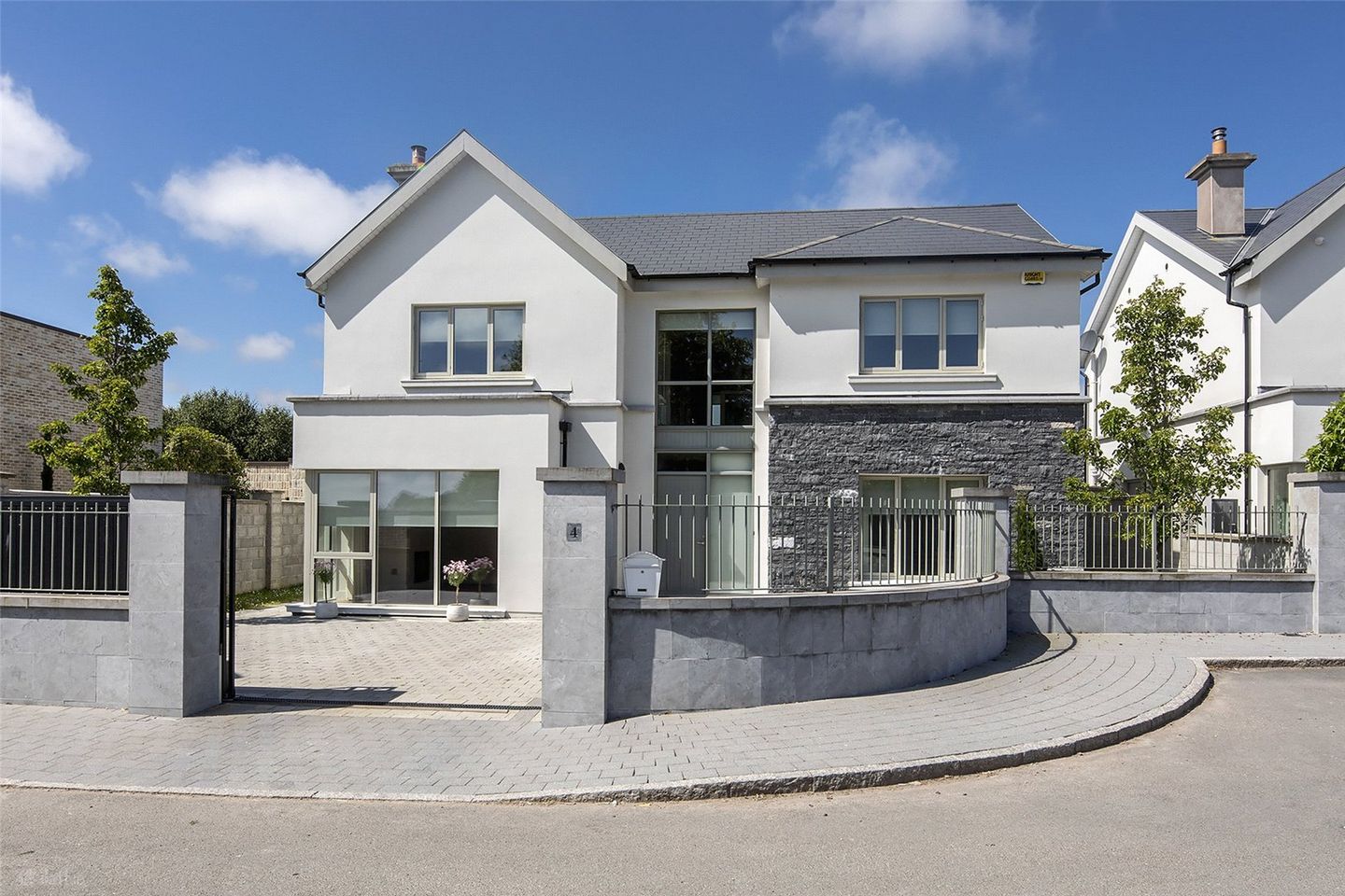 4 Greenbanks, Well Road, Douglas, Co. Cork, T12P3VC