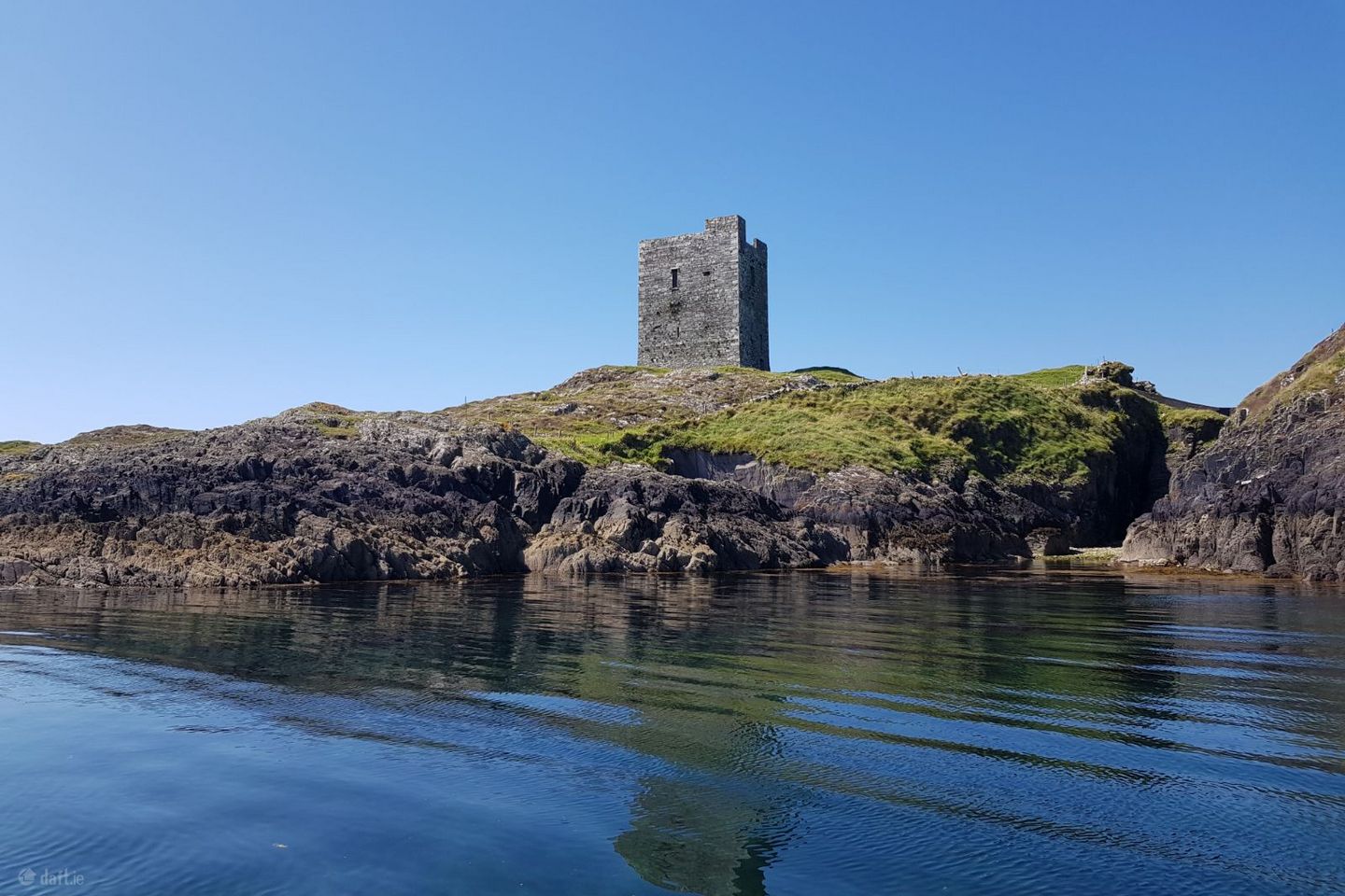 Leamcon Castle, Schull, Co. Cork, P81XD39