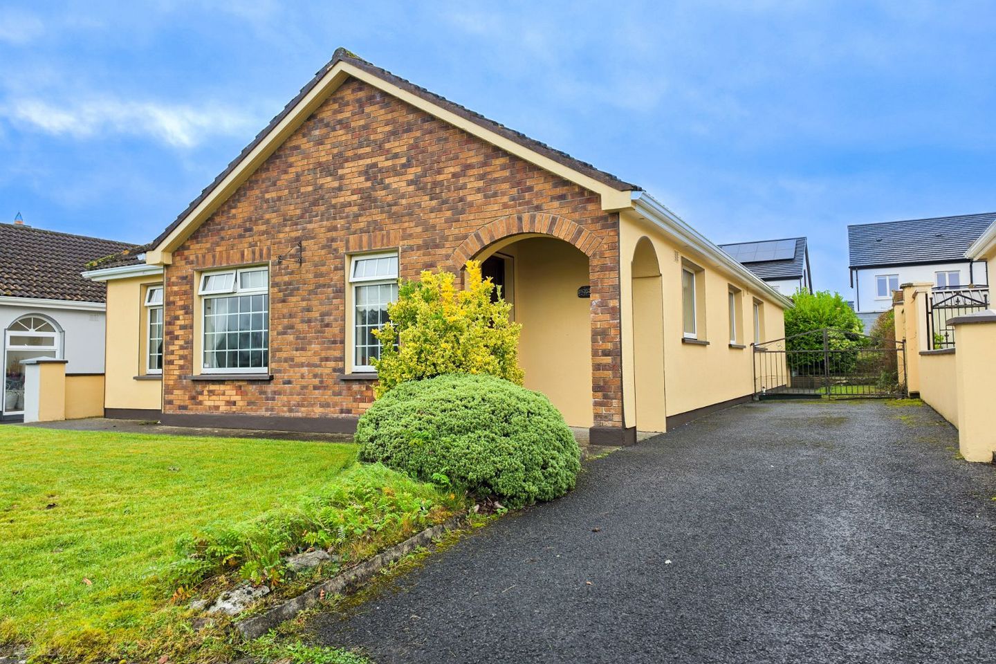 28 Knights Park, Castlebar, Castlebar, Co. Mayo, F23EA07