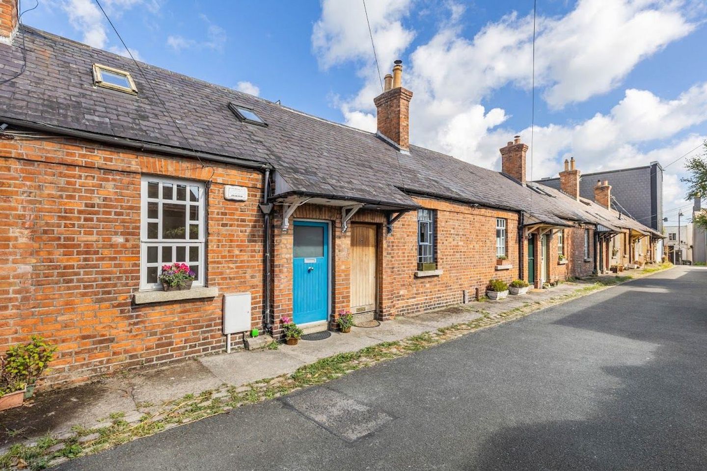 9 Brusna Cottages, Blackrock Village, Blackrock, Co. Dublin, A94N2N2