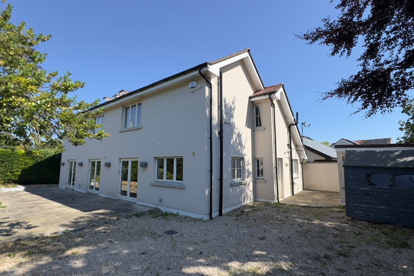 Meridien, Hainault Road, Foxrock, Dublin 18, D18WY27