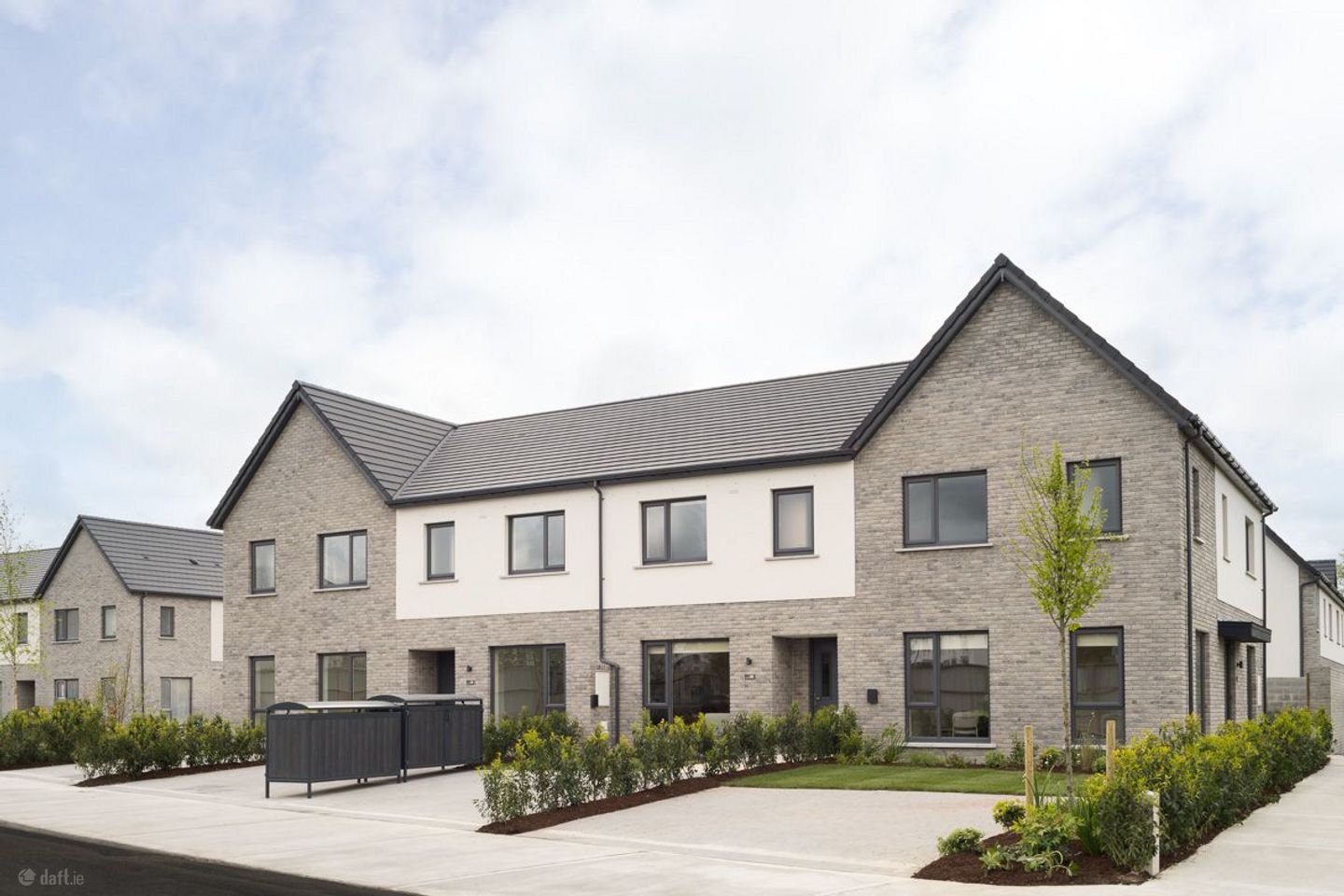 2 Bedroom Mid Terrace, Limebrook, Navan, Co. Meath