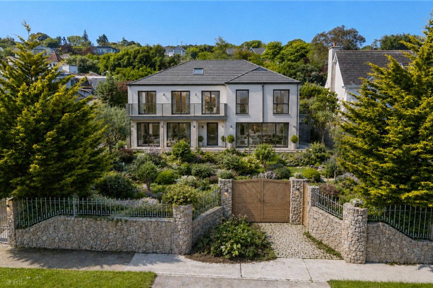 Woodview, Greys Lane, Howth, Co Dublin, D13VX67