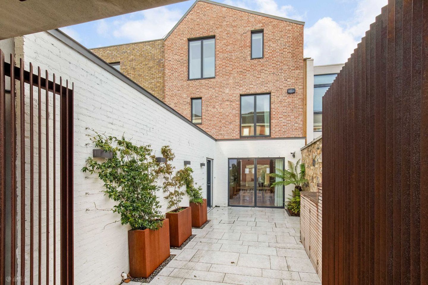 9 Cranmer Place, Cranmer Lane, Dublin 4