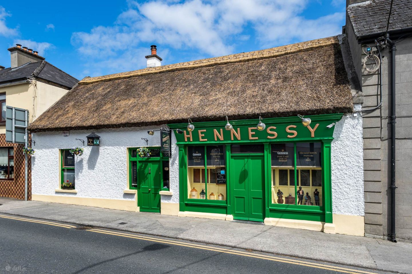 Hennessy`s Gastro Pub, Main Street, Ferbane, Co. Offaly, R42N628