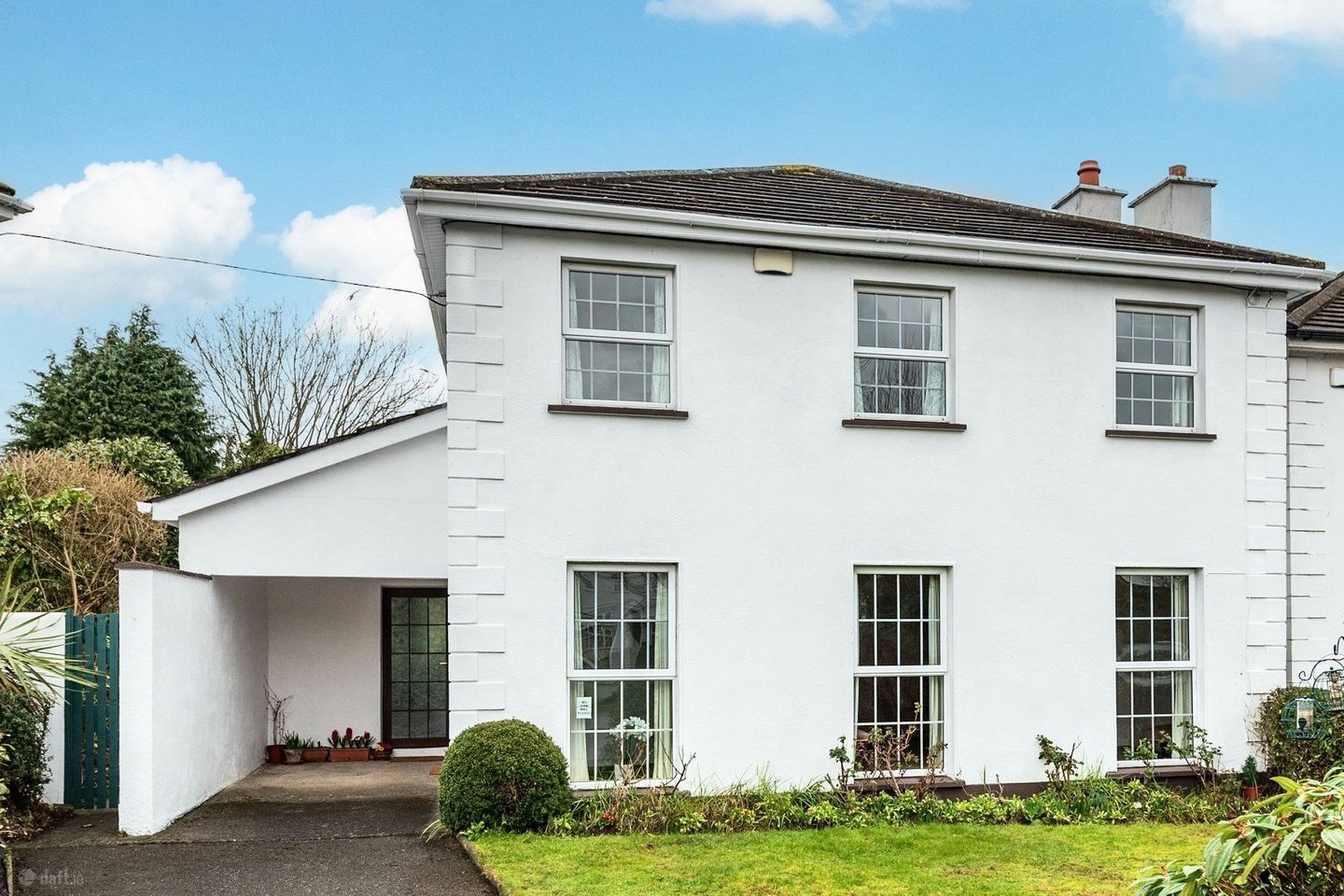 32 The Village, Green Road, Newbridge, Co. Kildare, W12KC92