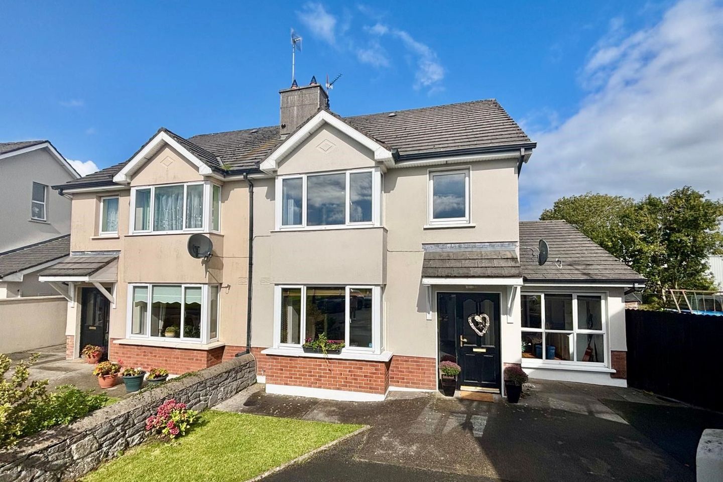 187 Palace Fields, Tuam, Co. Galway, H54E265