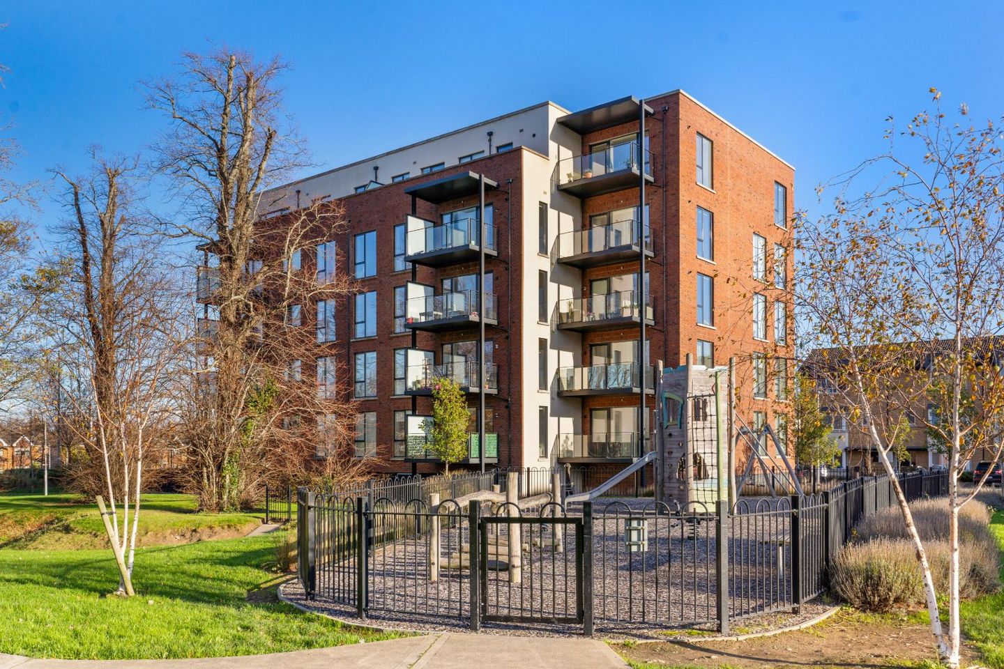 Apartment 21, Sycamore Hall, Leopardstown, Dublin 18, D18KVX8