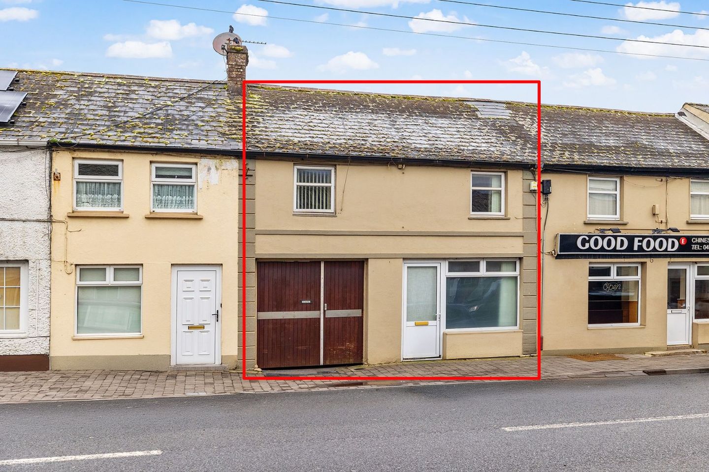 Main Street, Rathangan, Co. Kildare, R51A436