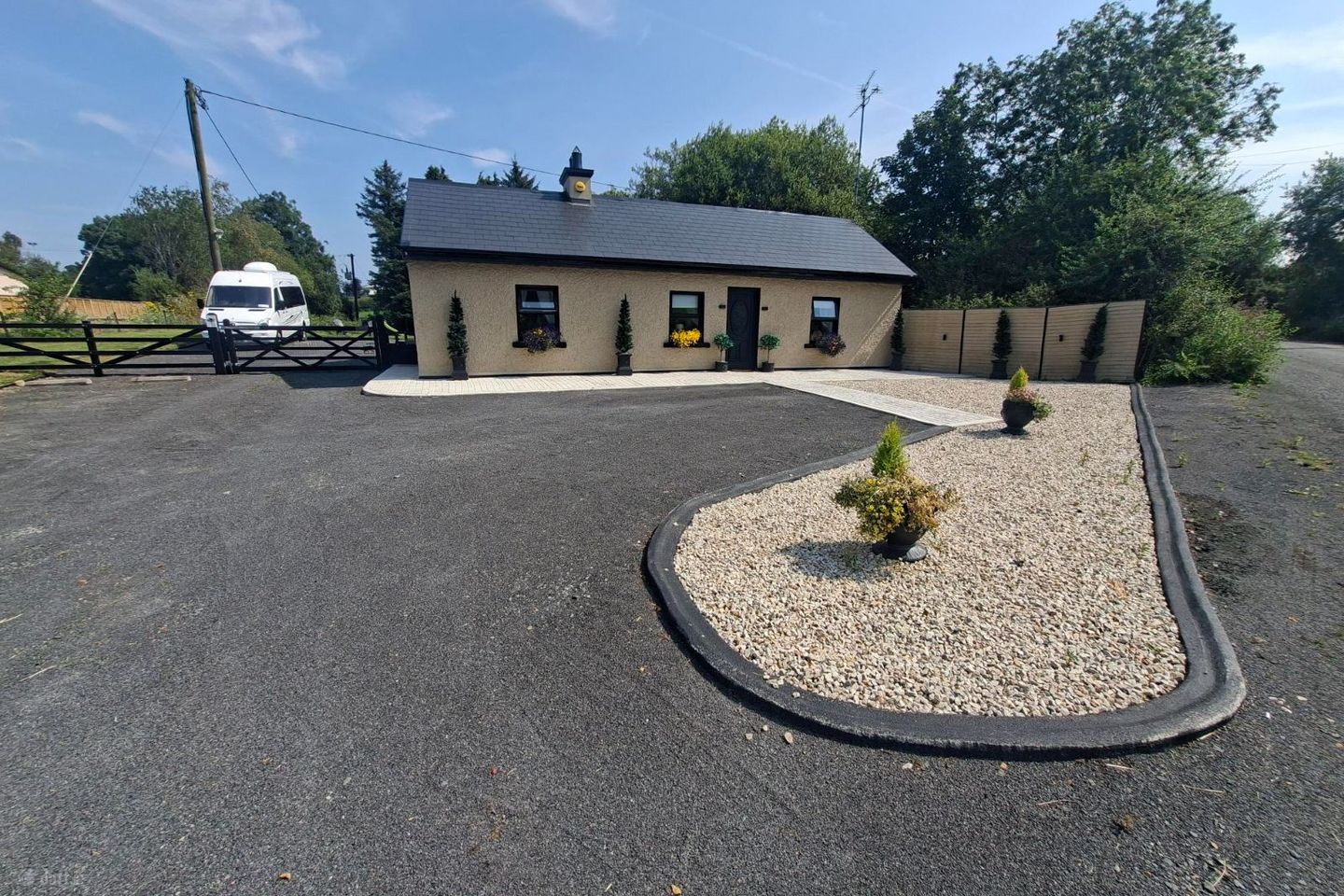 Arva Road, Ballinagh, Co. Cavan, H12P282