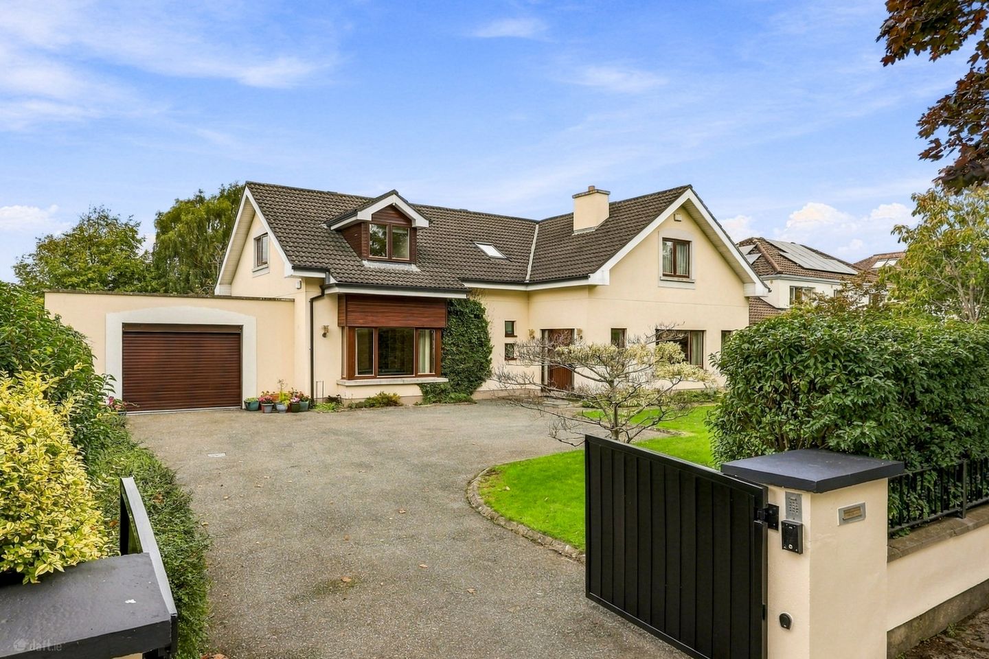 Thistledown, 10 College Park, Castleknock, Dublin 15, D15 PEY6