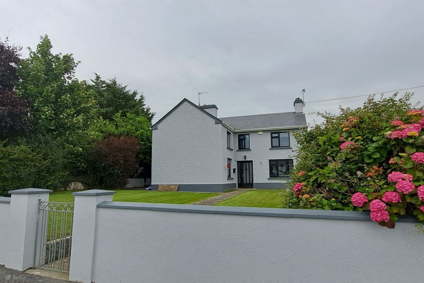 Cross, New Inn, Ballinasloe, Alloon Lower, Co. Galway