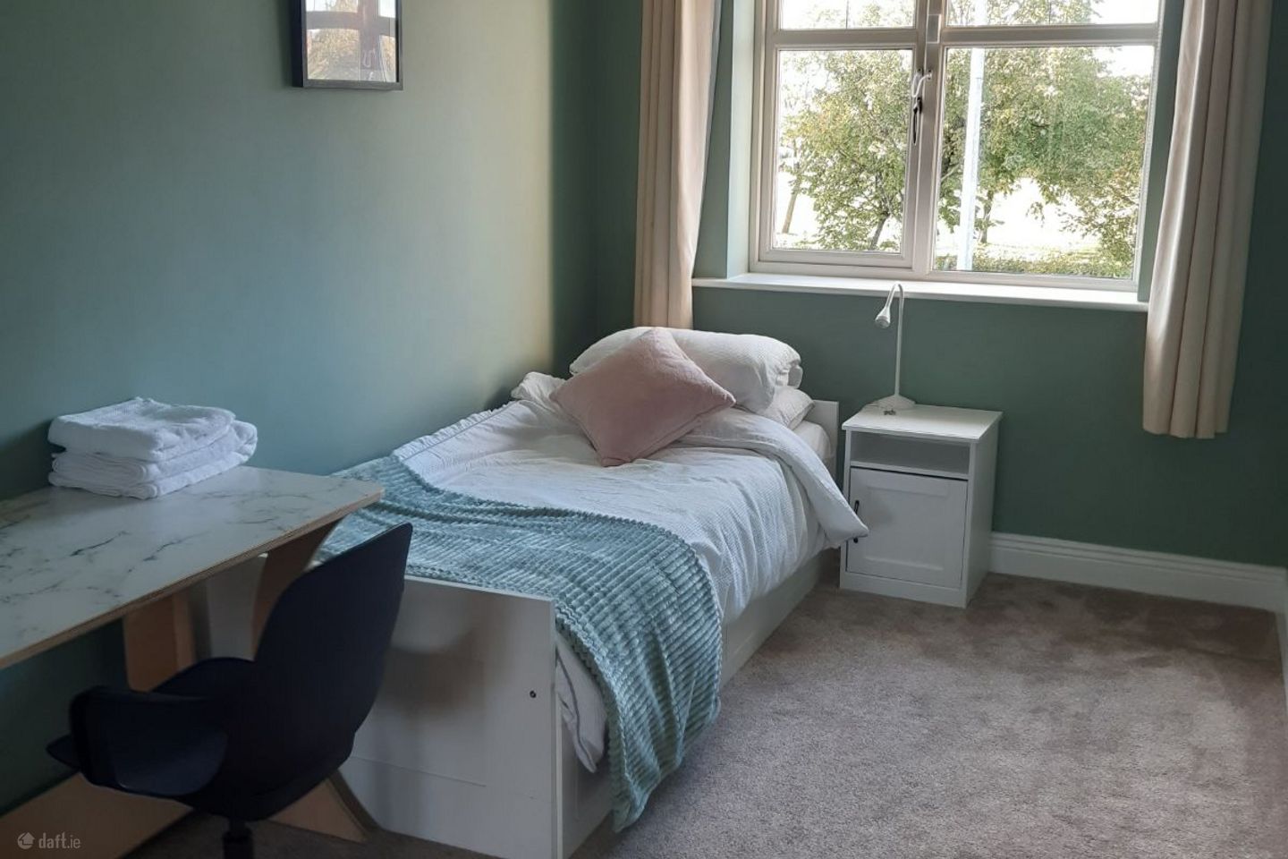 Parklands Rd, Ballycullen, Dublin 16