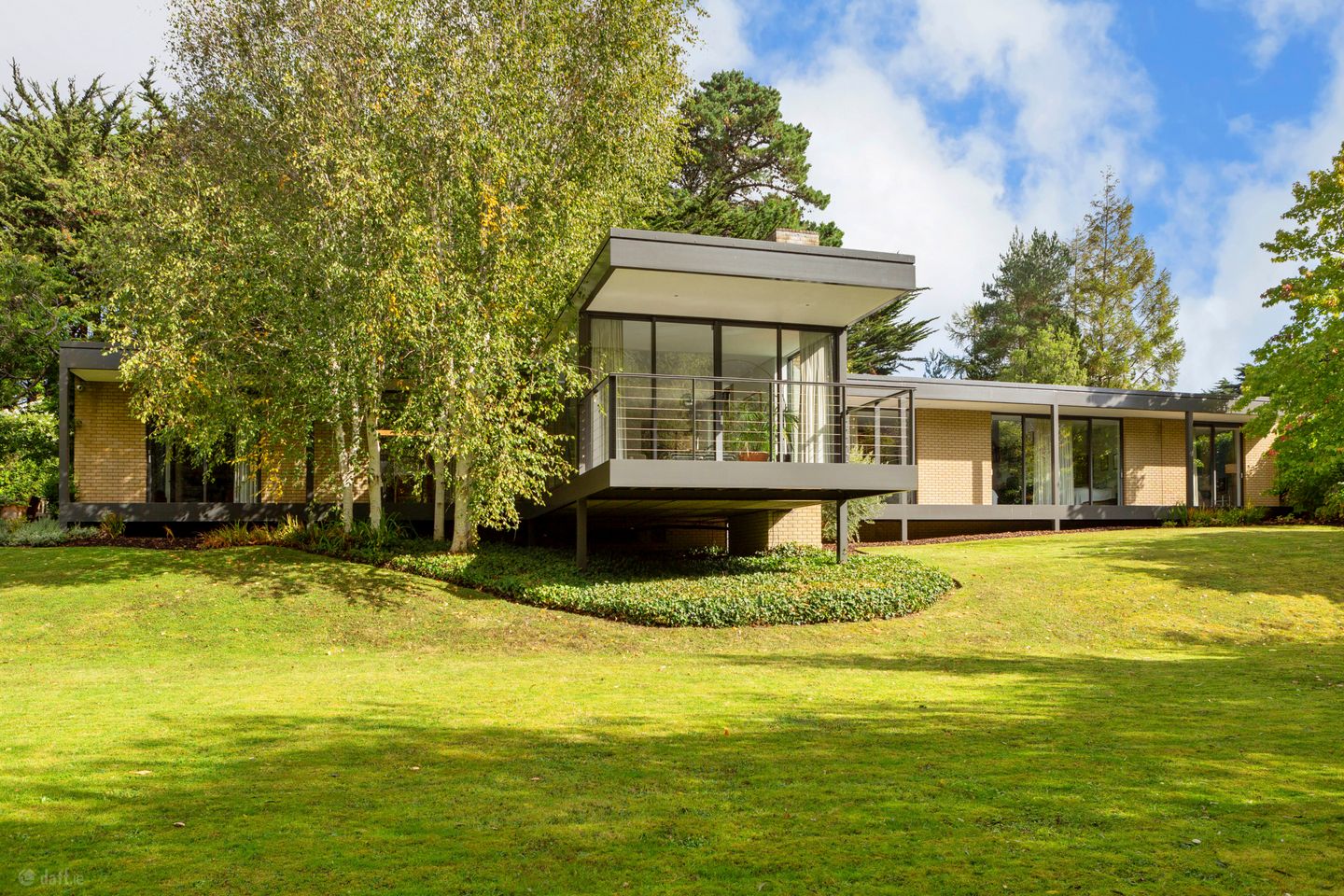 Glencarrig, Falls Road, Shankill, Dublin 18, D18X2T8