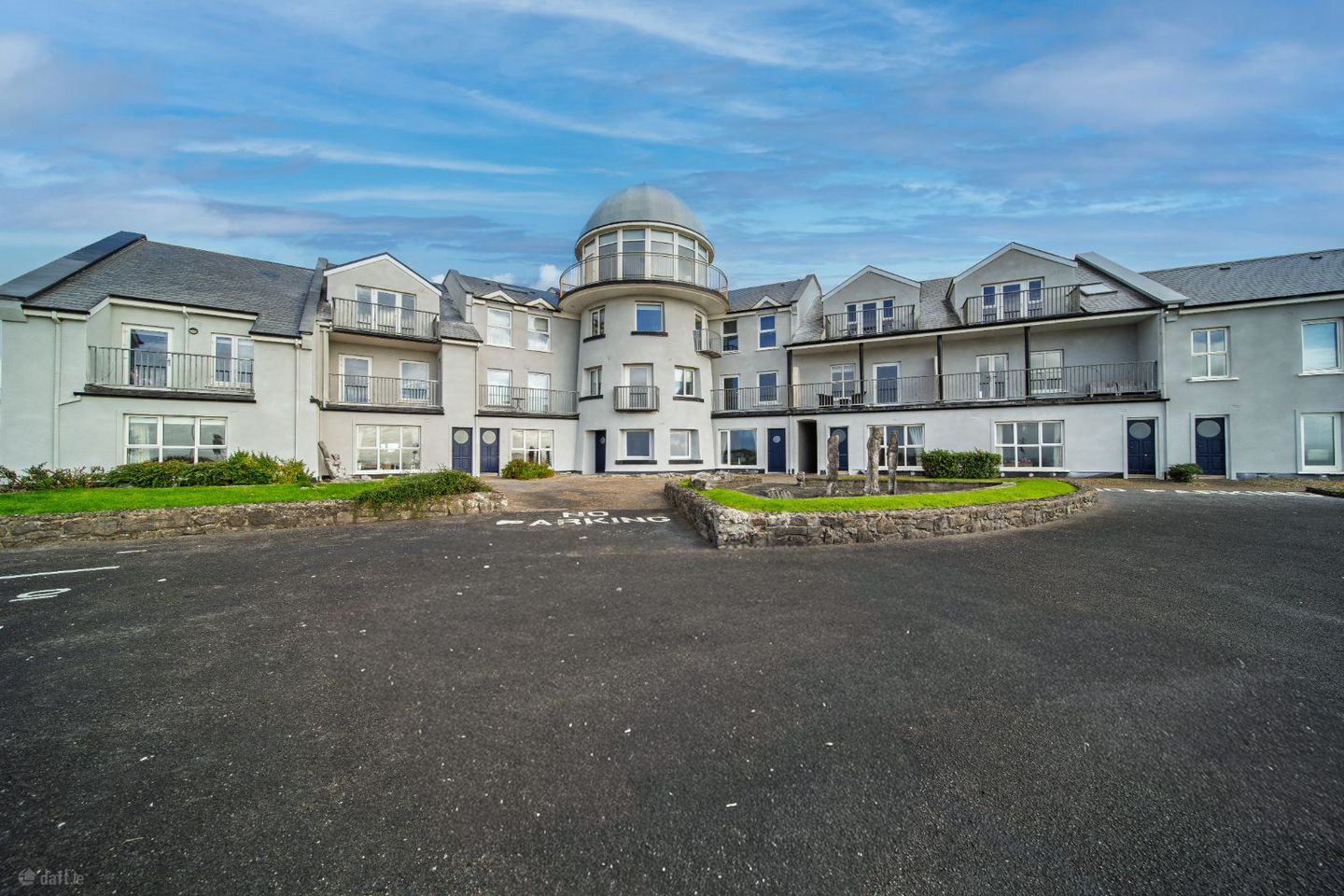 Apartment 11, The Marine Lighthouse Apartments, Cliff Road, Enniscrone, Co. Sligo, F26PR63