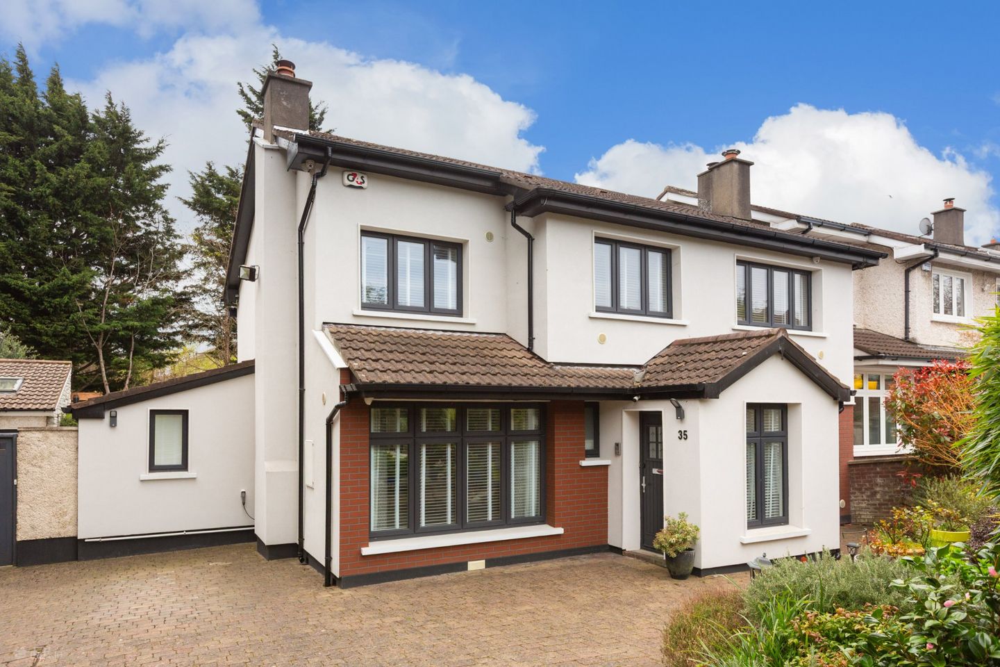 35 Ardglas, Sandyford Road, Dundrum, Dublin 16, D16E8N1