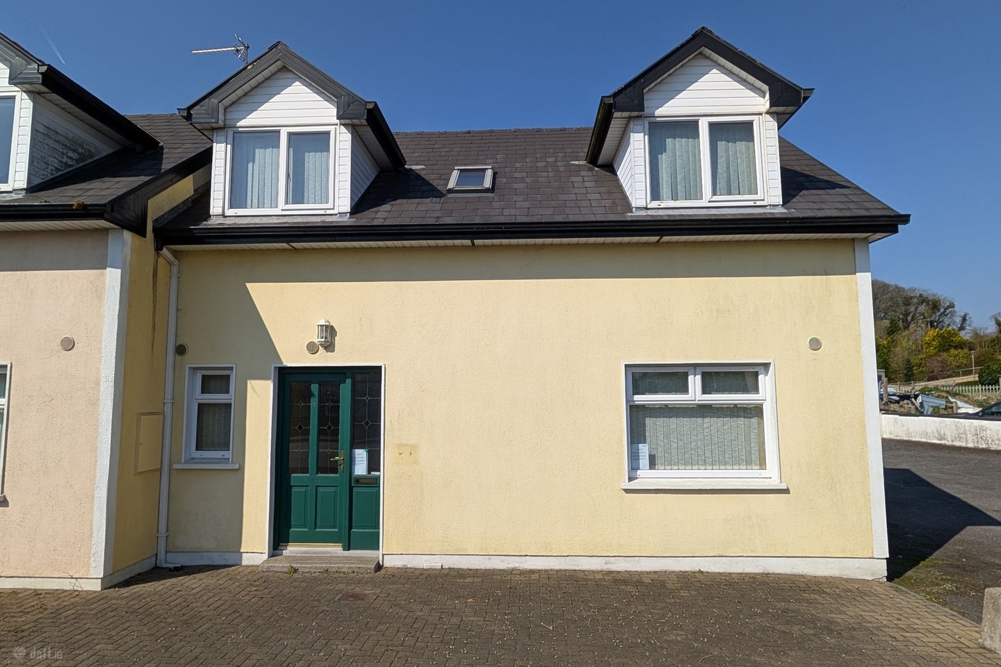 1 Chapel Row, Swinford, Co Mayo, F12DC96