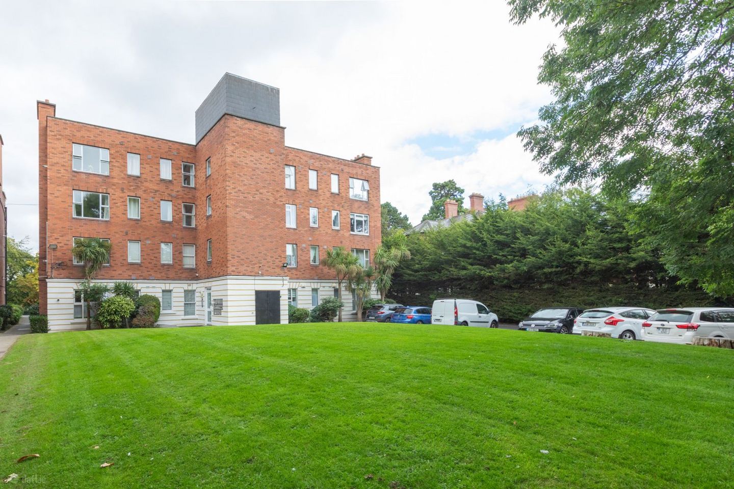 Apartment 52, Hillcourt, Rathgar, Dublin 6, D06YK74