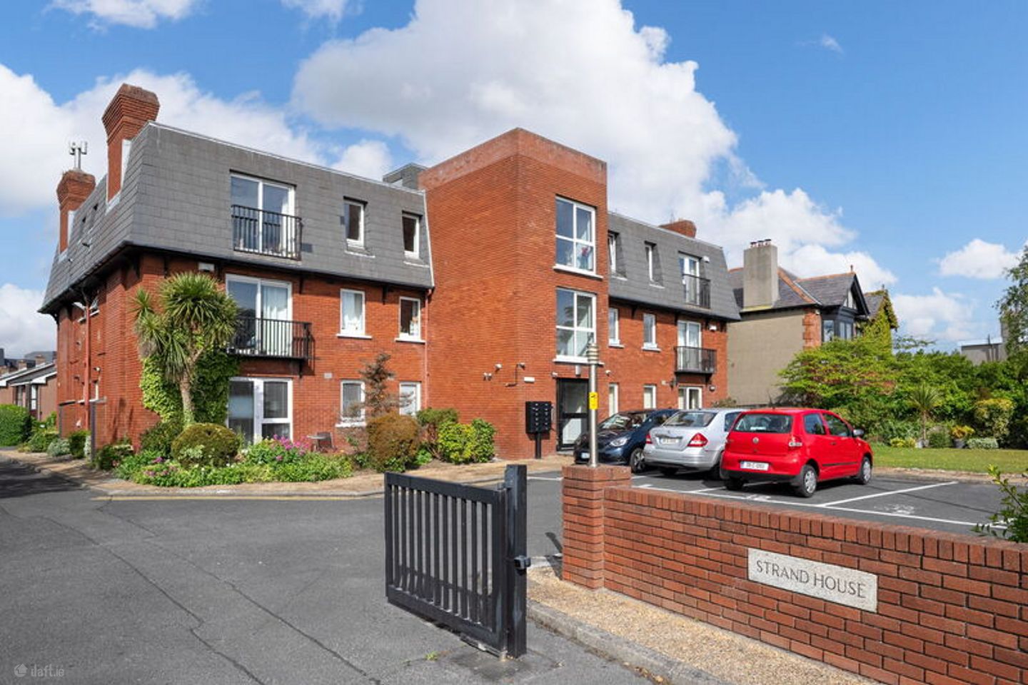 2 Strand House
171 Strand Road
Dublin 4