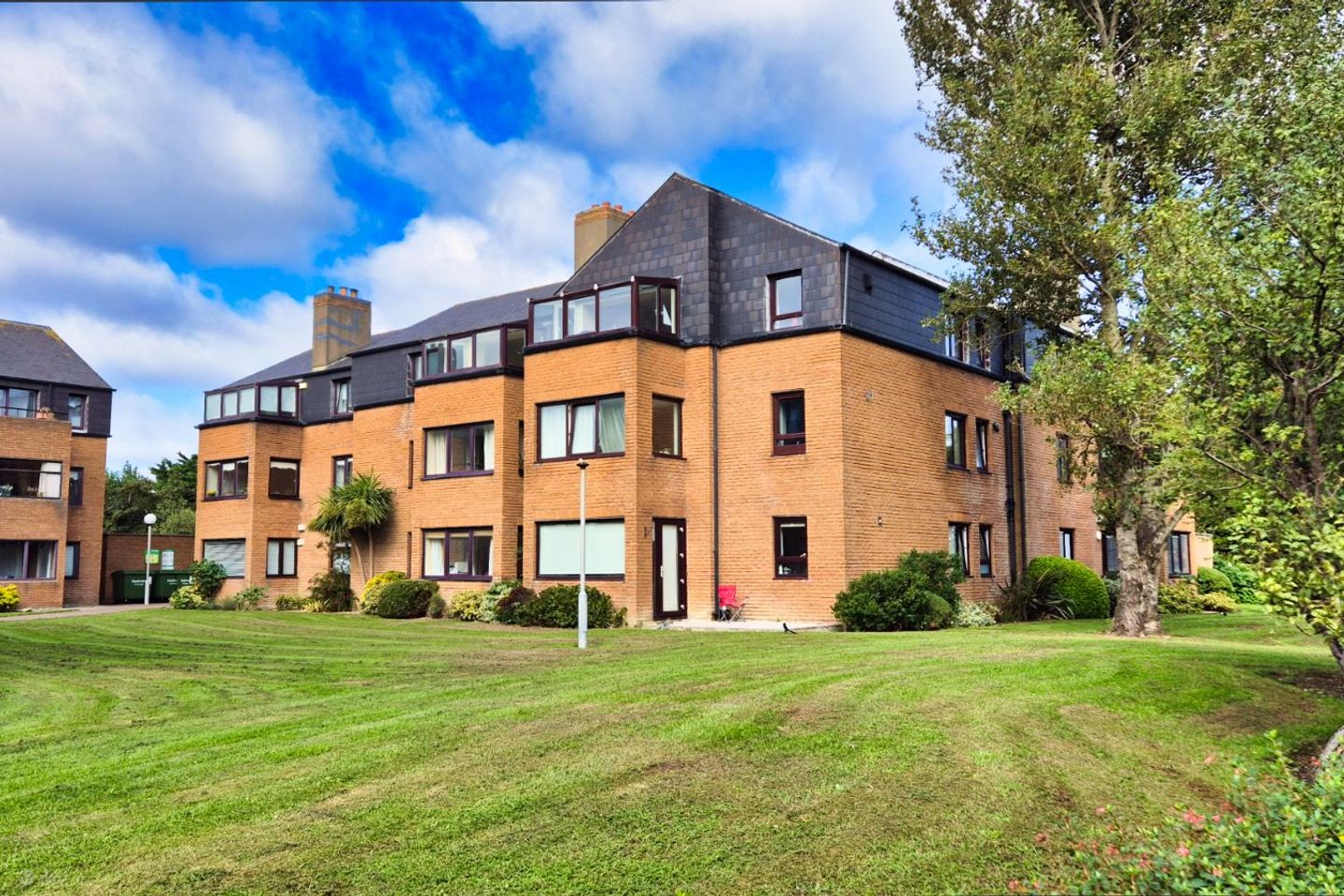 Apt 30 Radcliffe, Sutton, Dublin 13, D13KC59