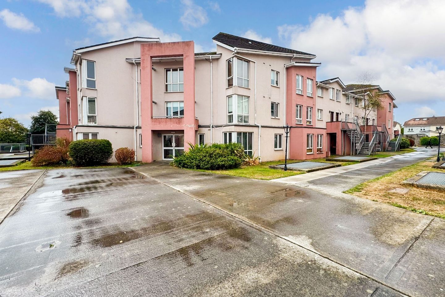 Apartment 37 Orchard Way, Greenwood Walk, Dublin 13, D13RH66