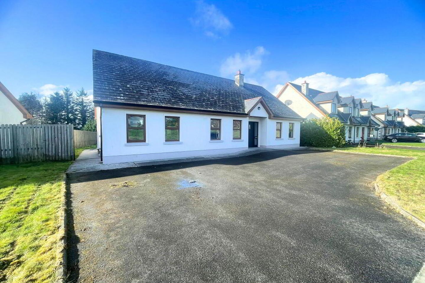 14 Quay West, Cootehall, Co. Roscommon, F52DV24