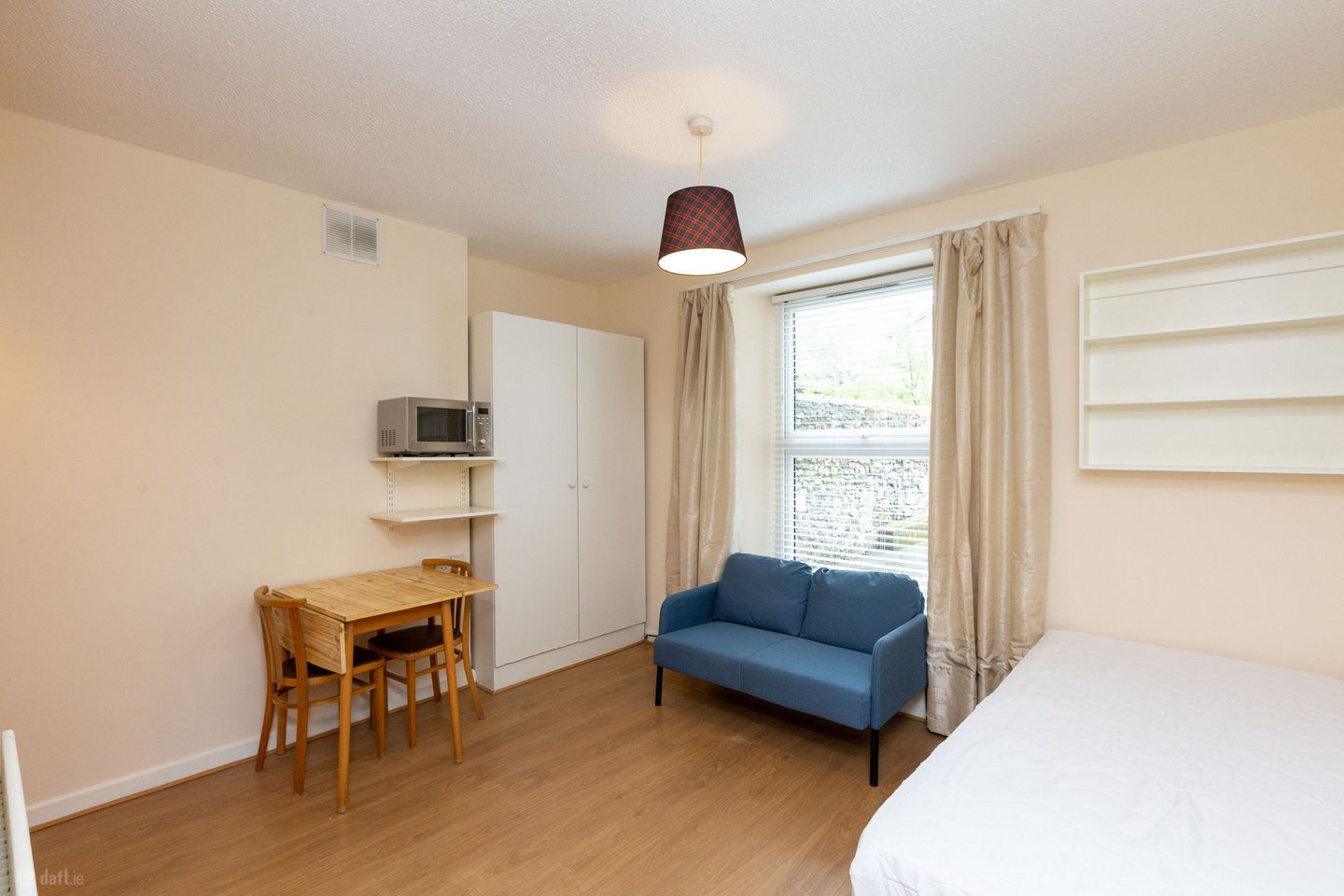 Flat 8, 39 Synge Street, Dublin 8