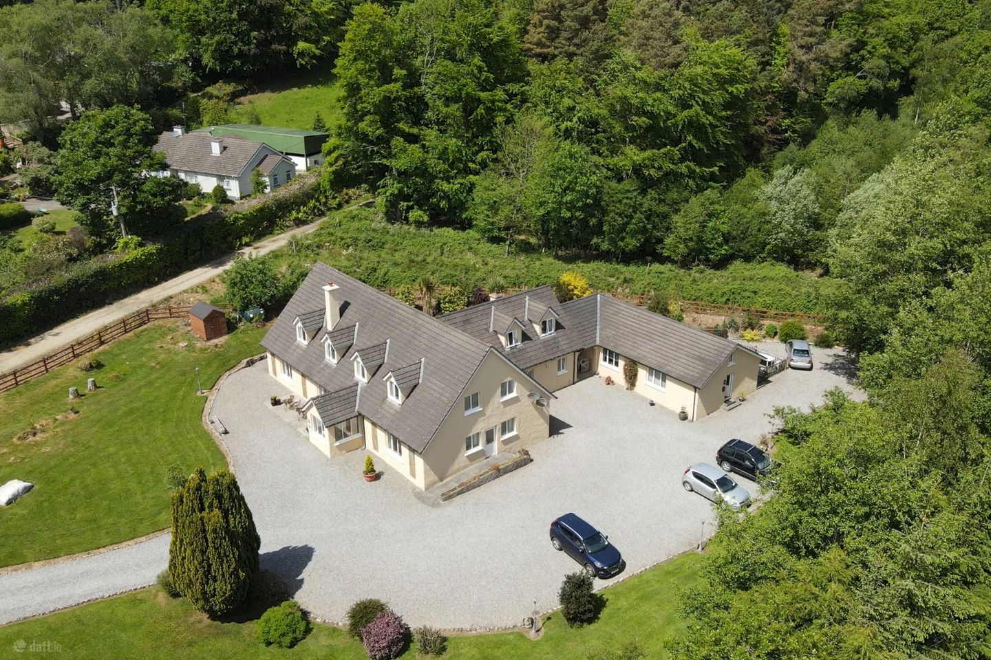 PINEWOOD LODGE, Pinewood Lodge, Laragh, Co. Wicklow, A98Y5W5
