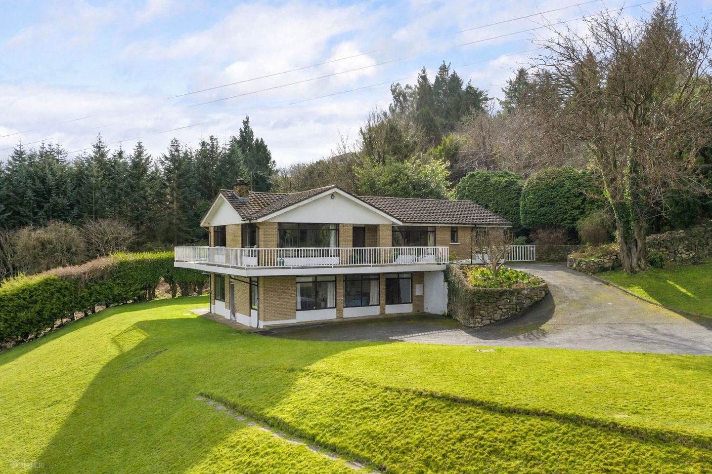 Blossom Hill, Ballyedmonduff Road, Stepaside, Dublin 18, D18TV76