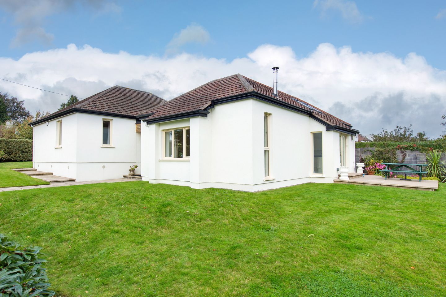 1 Clonmore Road, Mount Merrion, Co. Dublin, A94P5N3