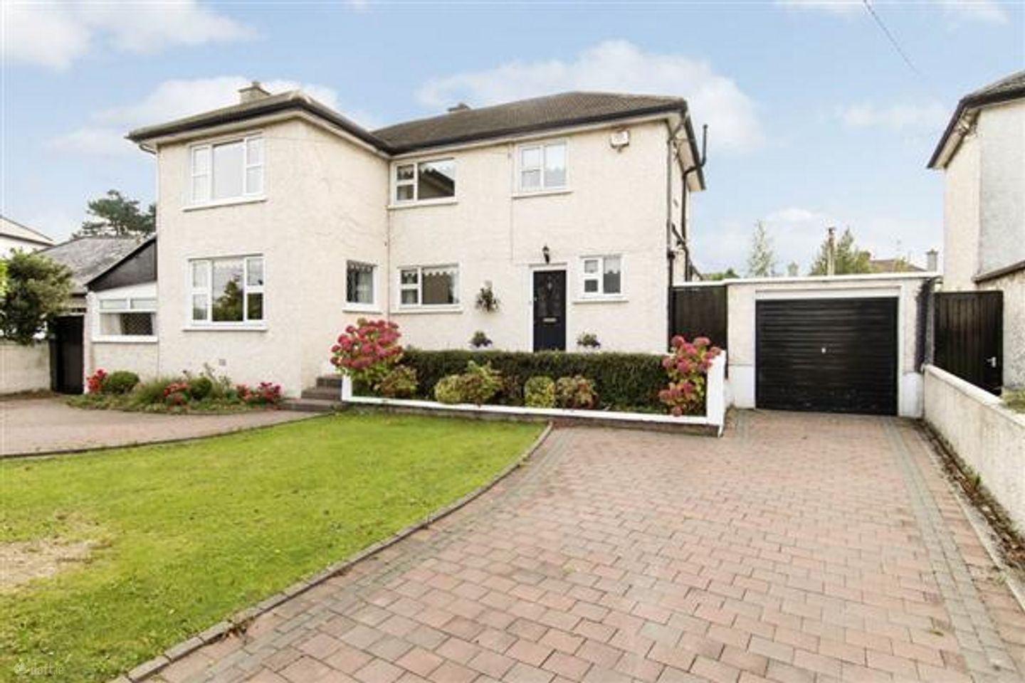 35 Lavarna Grove, Terenure, Dublin 6