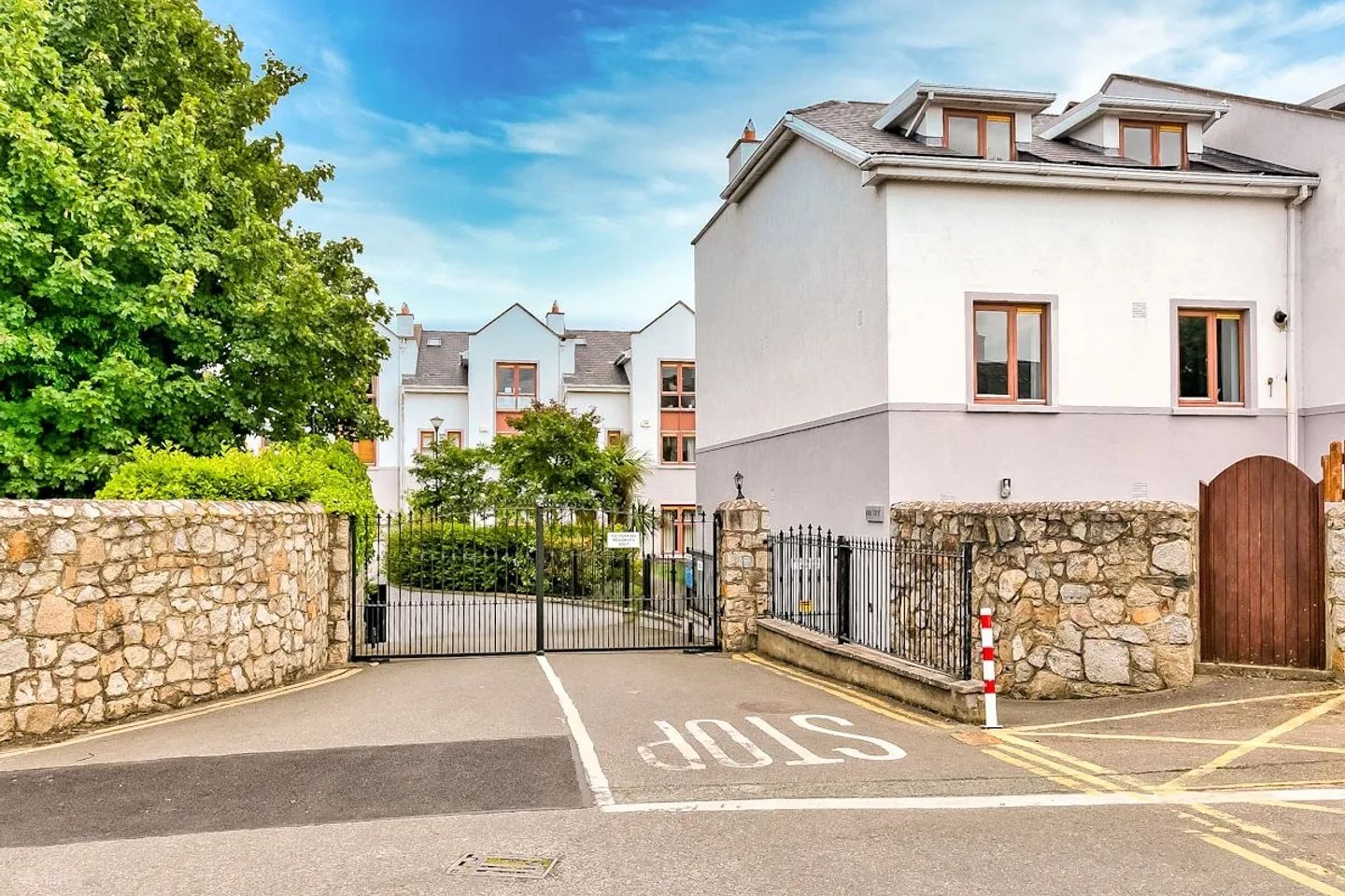 16 York Court, York Road, Dun Laoghaire, Monkstown, Co. Dublin