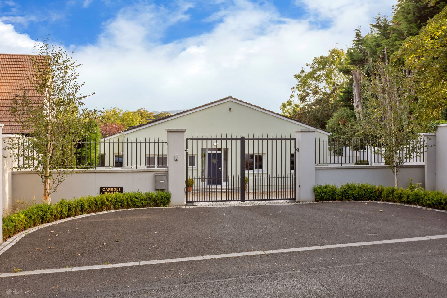 Carroll House, Brennanstown Road, Cabinteely, Dublin 18, D18HX79