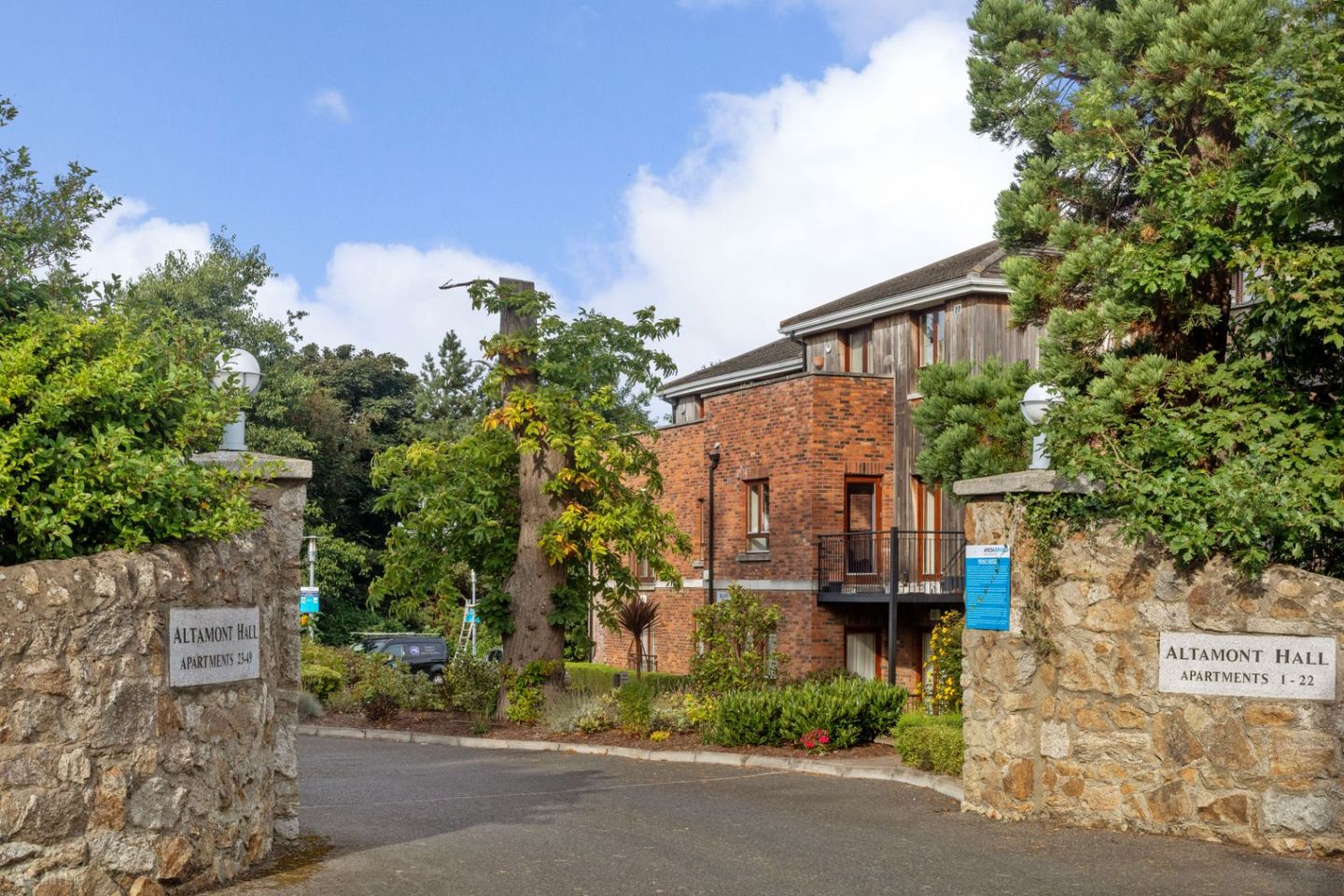 Apartment 11, Block A, Altamont Hall, Dundrum, Dublin 14, D14ND23