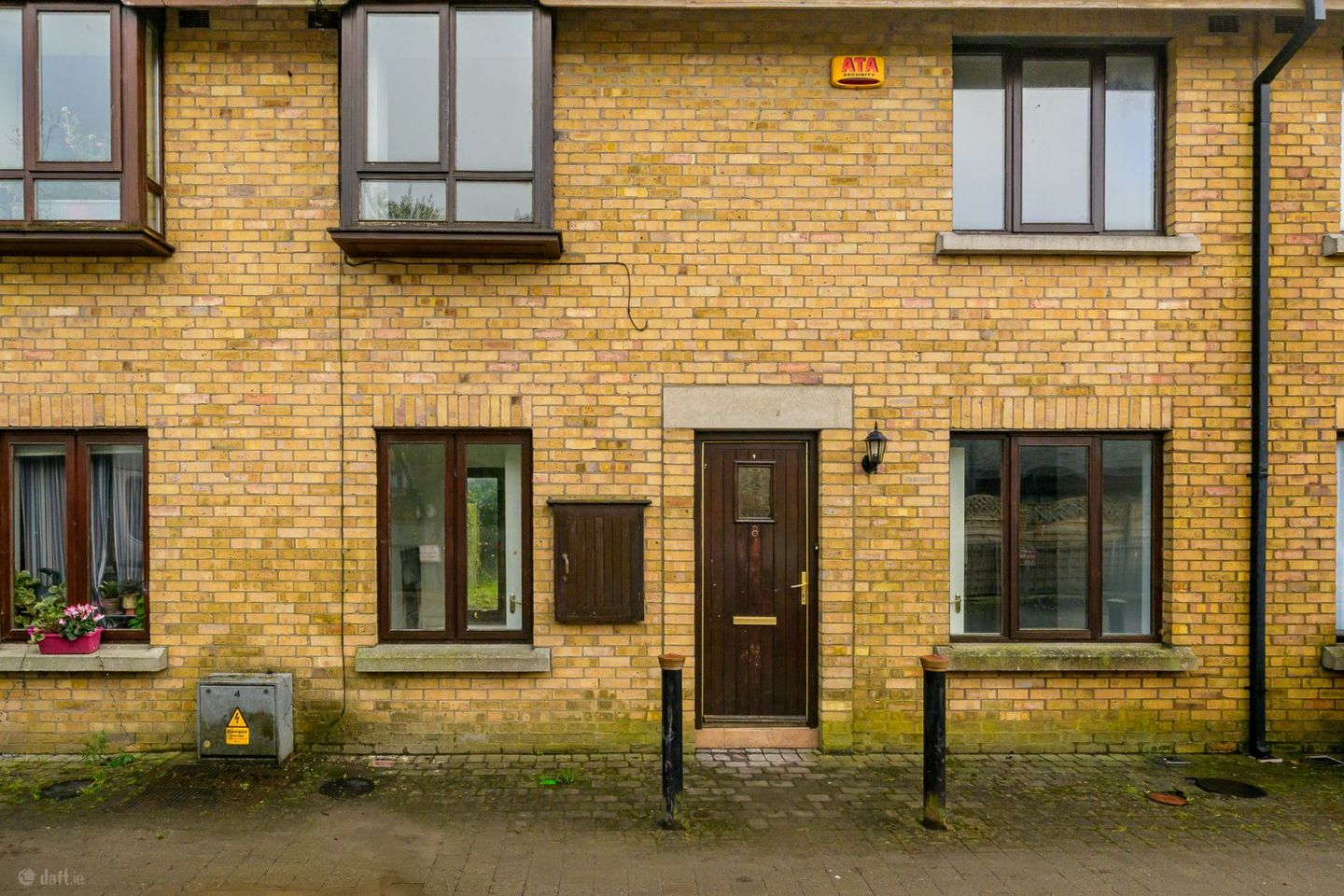 8 Old Court House, Market Square, Collon, Co. Louth, A92W2W2