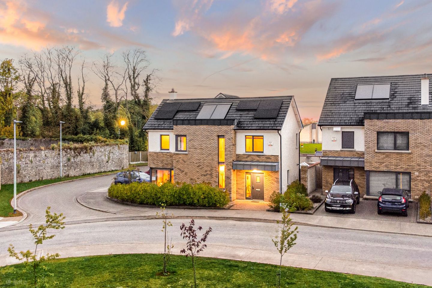 5 The Orchard, Sallins Road, Naas, Co. Kildare, W91W0YF