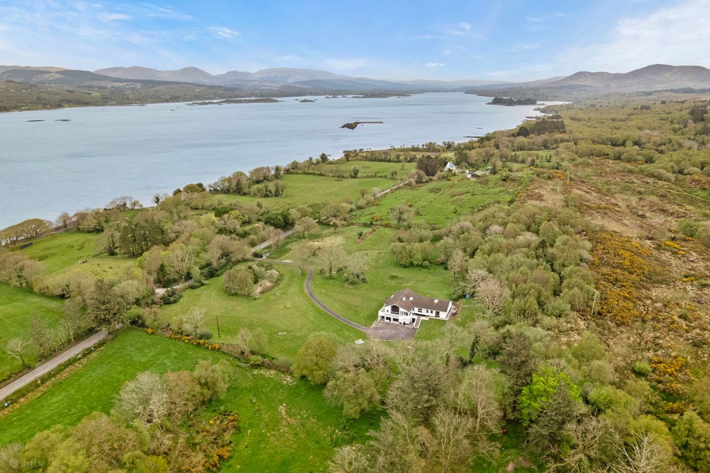 An Tigh Ban, Feoramore, Kenmare, Co. Kerry, V93R8H4
