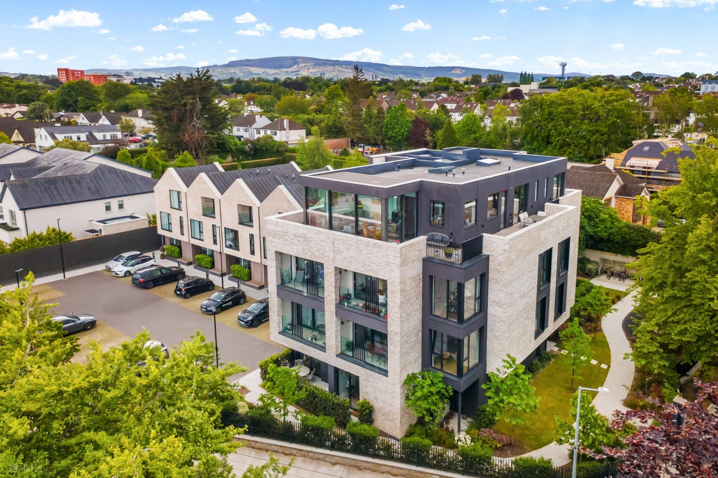 14 Old Meadow, Grove Avenue, Blackrock, Co Dublin, A94H6C2