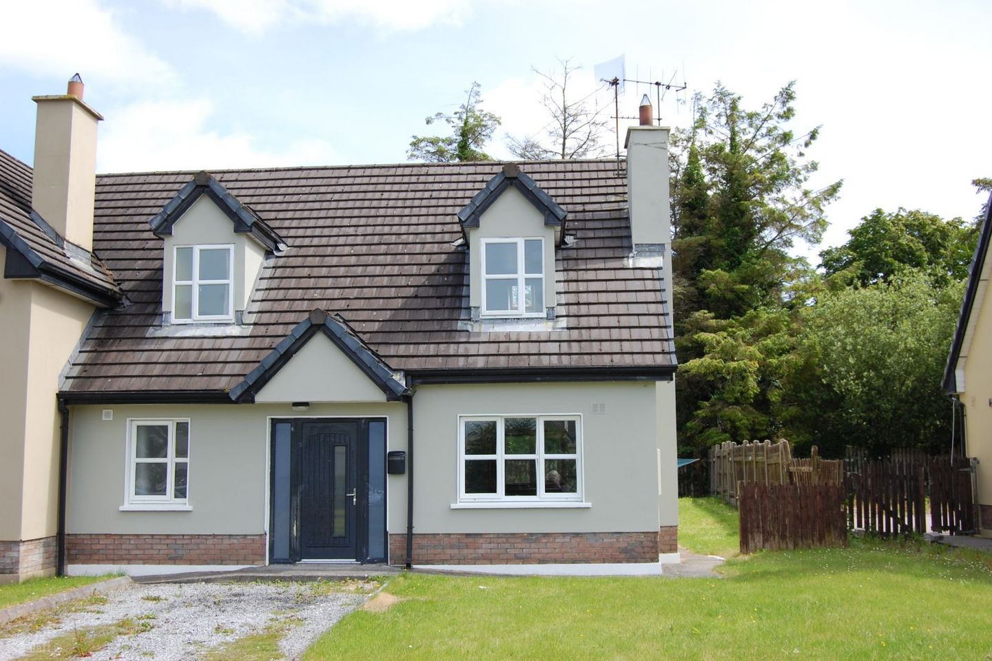 12 Woodfield Park, Newcastle West, Co. Limerick, V42VX90